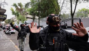 המשרד לענייני חוץ של ישראל קורא לשמור על זהירות לאחר חיסולו של ברון הסמים במקסיקו