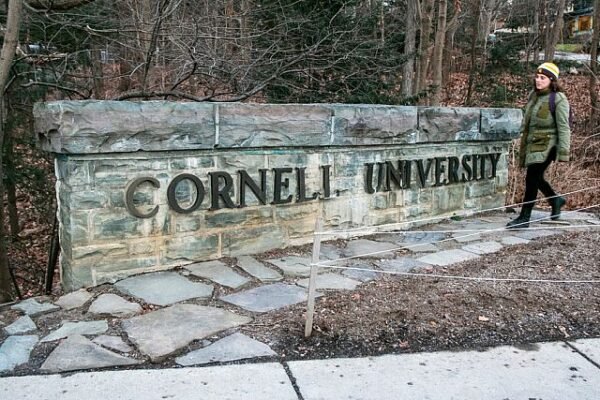 Президент Корнеллского университета отверг резолюцию студенческого совета о партнерстве с Технионом