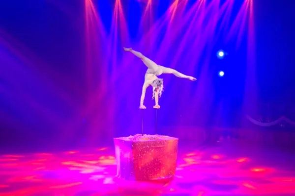 בבגדד התחילה מופע קרקס חדש "עולים לשמים"